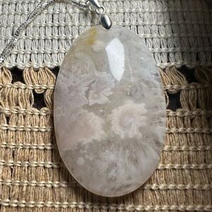 Oval Flower Agate Pendant Necklace